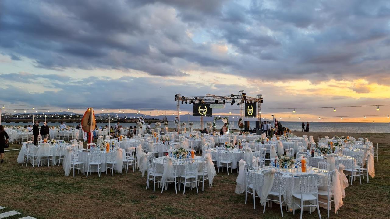 Sporkoey Hotel & Beach Club Darica  Bagian luar foto